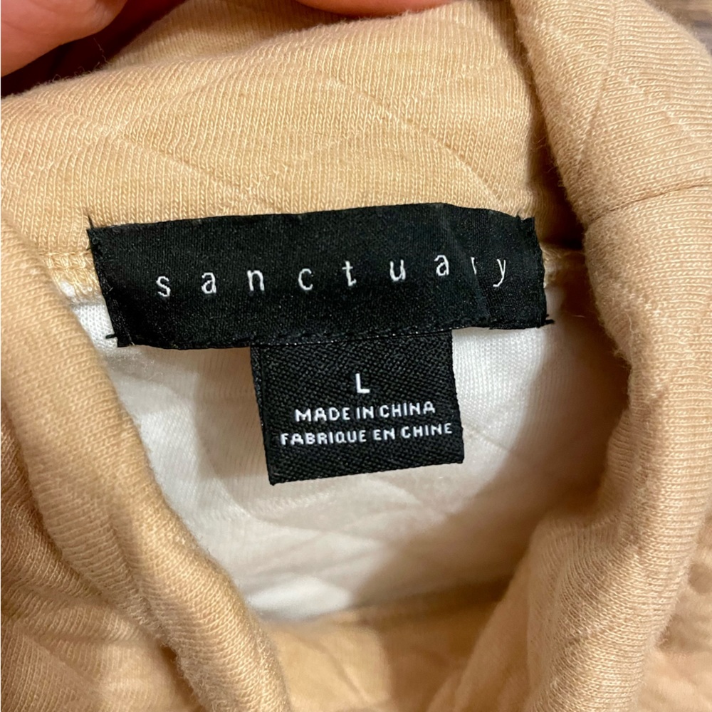 SANCTUARY Starry Eyes Quilted Pullover Sweatshirt in Maple - Picture 6 of 10